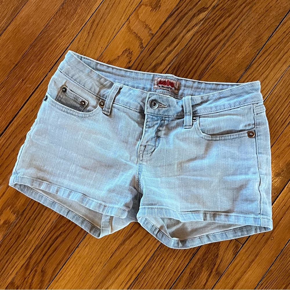 light wash blue vintage NOBO denim mini shorts cargo pocket style